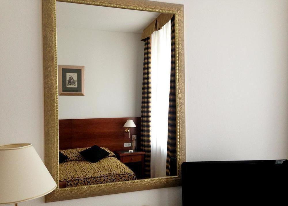 Galileo 4* Praga